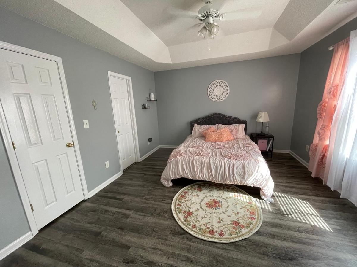 Locked In Apartment Charlotte Luaran gambar