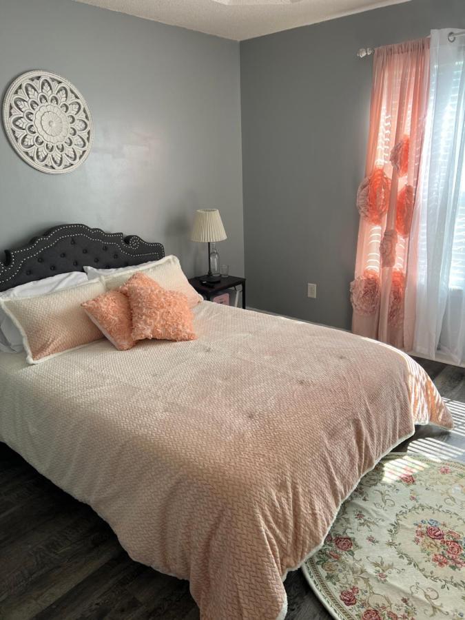 Locked In Apartment Charlotte Luaran gambar
